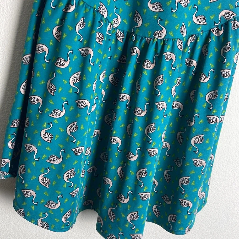 Dot Dot Smile Drop waist cap sleeve Swan dress 11